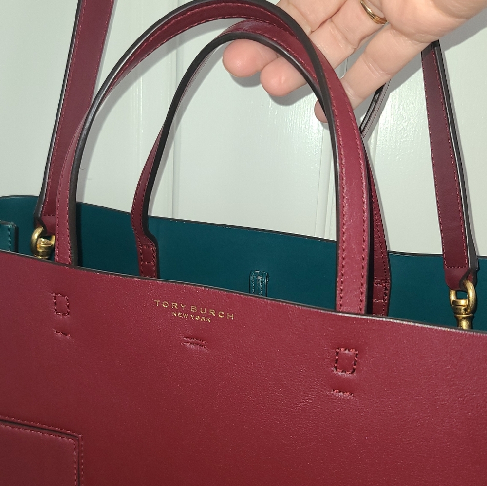 Tory Burch Wine Red Leather Tote with Green Interior - Picture 4 of 12
